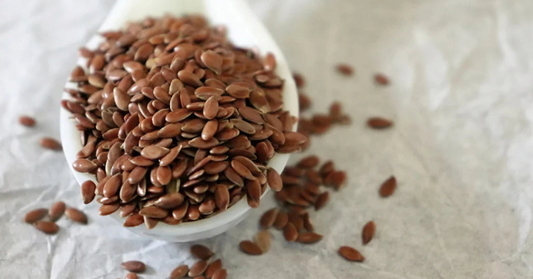 How to Eat Flax Seeds Daily: Tips, Dosage & Recipes